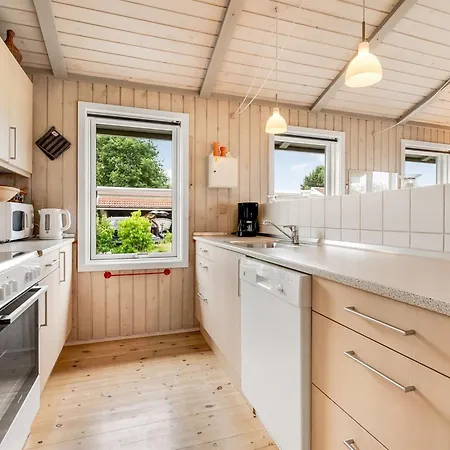 Hava - 250m From The Sea By Interhome Feriehus