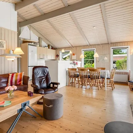 Hava - 250m From The Sea By Interhome Ebeltoft